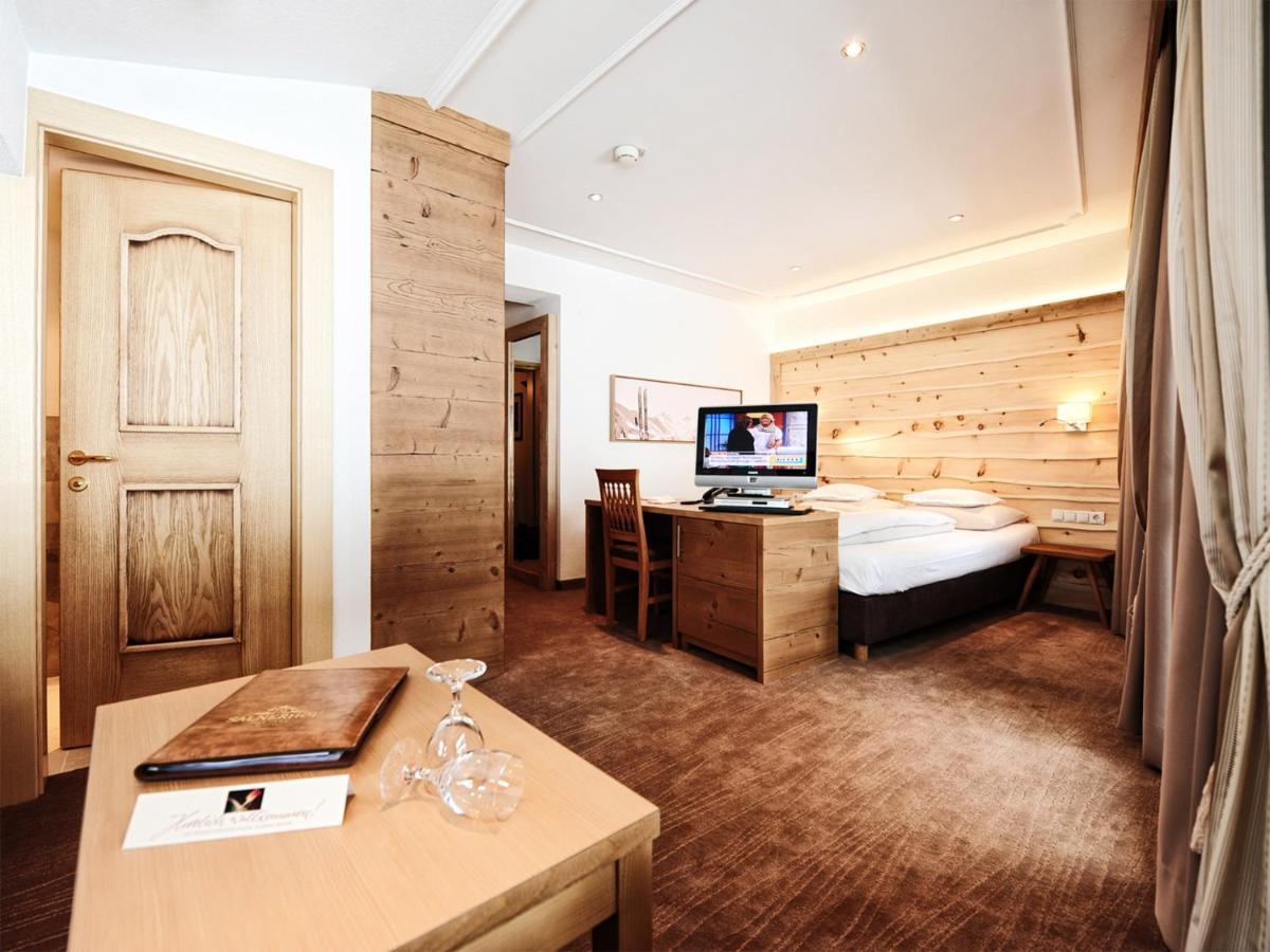 Salnerhof Superior Lifestyle Resort 伊施格尔 客房 照片