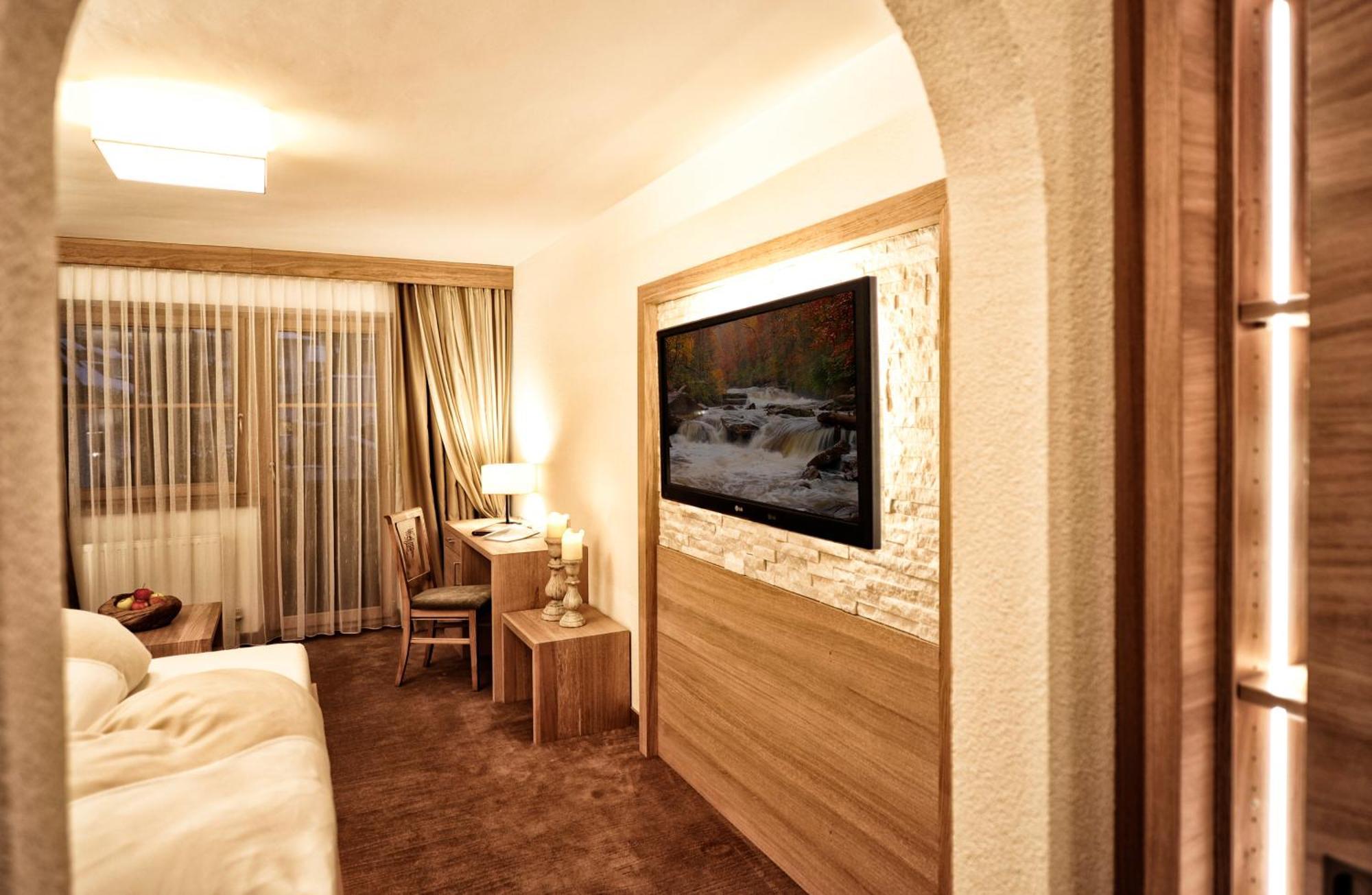 Salnerhof Superior Lifestyle Resort 伊施格尔 客房 照片